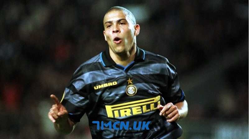 Ronaldo đã dành 5 năm để chơi cho Inter Milan