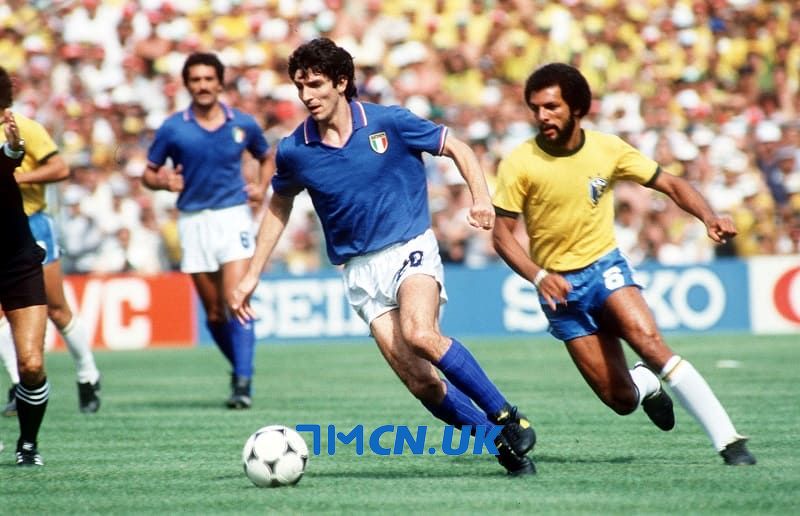 Cầu thủ Paolo Rossi đã có sự nghiệp thành công với nhiều câu lạc bộ lớn của Ý