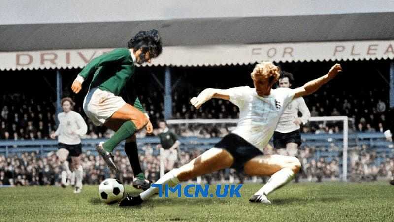 Bobby Moore đã có sự nghiệp quốc tế thành công với đội tuyển bóng đá Anh quốc