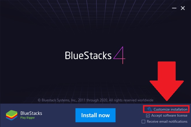 Chờ quá trình tải xuống và thực hiện cài đặt Bluestacks trên thiết bị